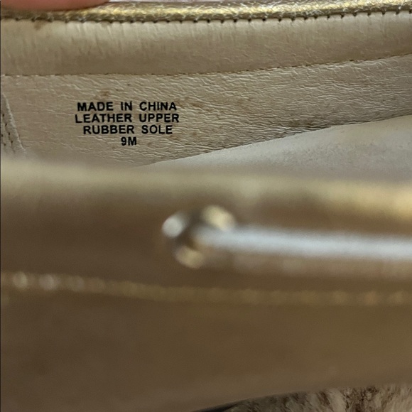 Michael Kors Daisy Metallic Bronze Moccasins Loafers - 9 - Picture 6 of 11